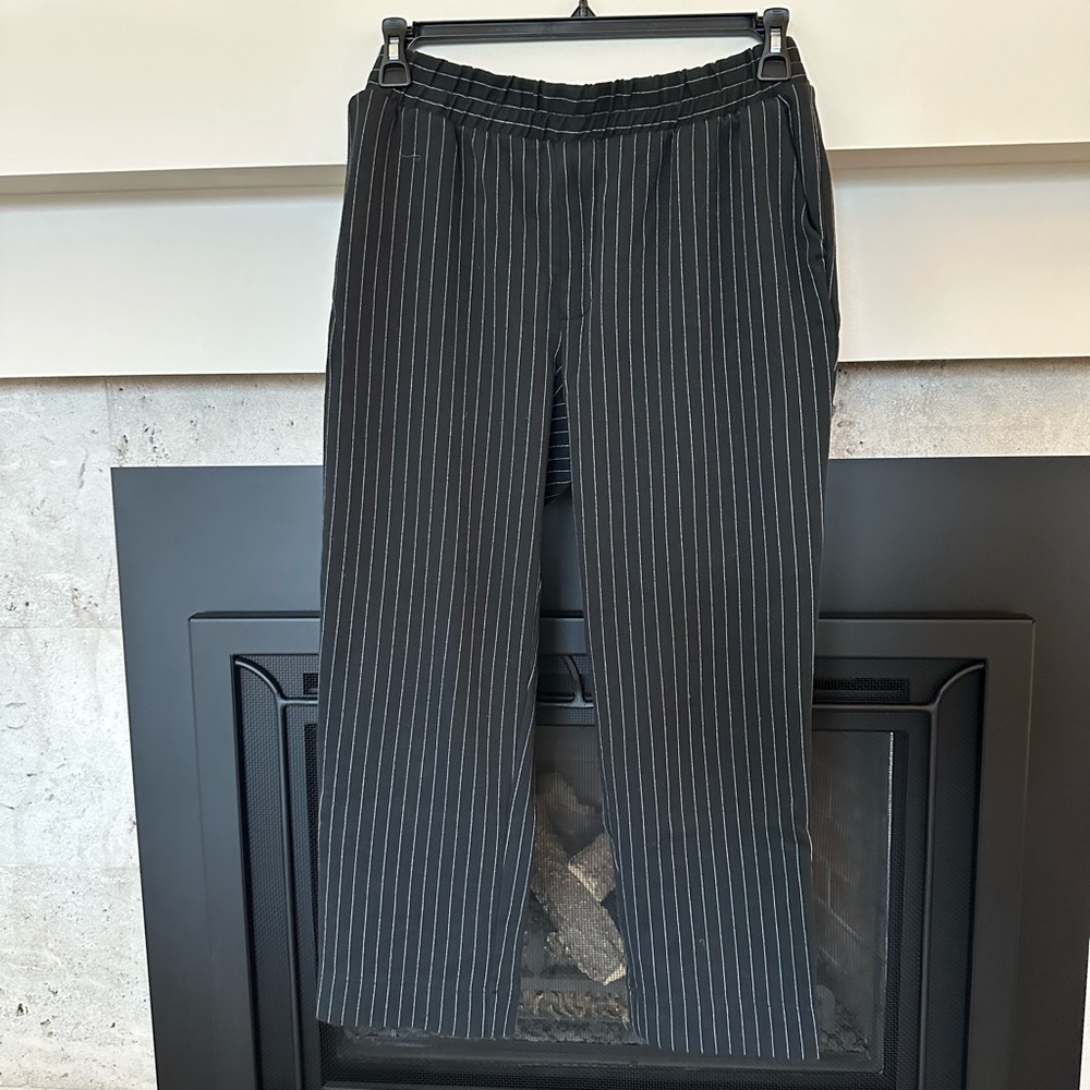 “a new day” Pinstripe Elastic Waist Pants M